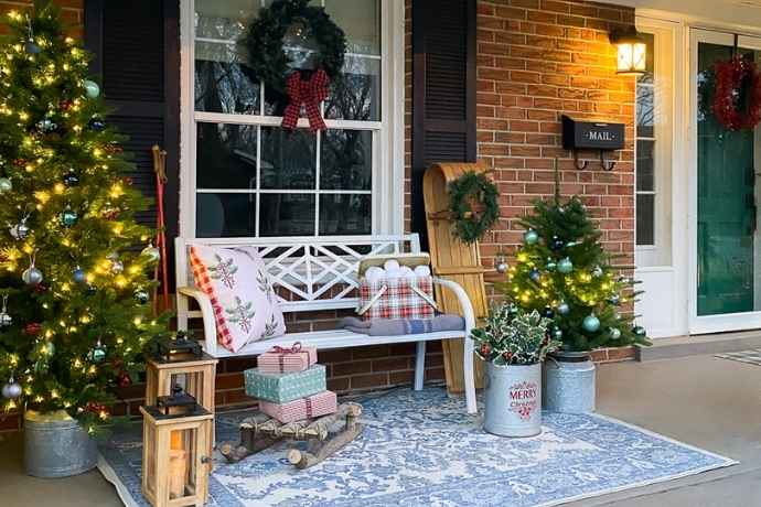 Tidy Up Outdoor Spaces and Decorate the Porch